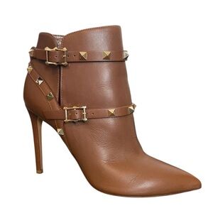 VALENTINO Rockstud Stiletto Heeled Ankle Boots Booties \\ 37